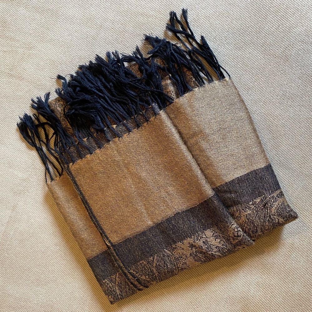 Silk pashmina scarf